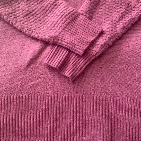 RW&CO. Pink Turtleneck Sweater - Picture 5 of 11